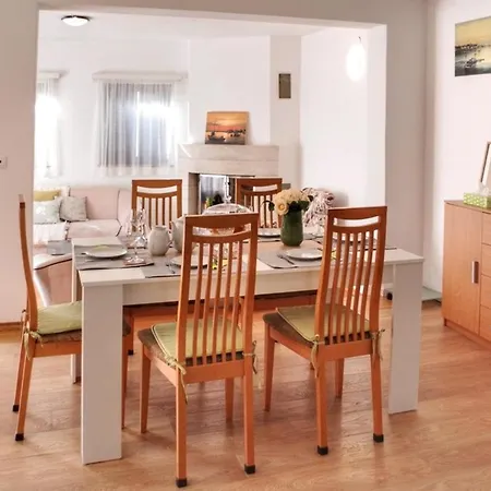Apartamento Klisovic - Duplex Three Bedroom With Terrace Rogoznica (Sibenik-Knin)