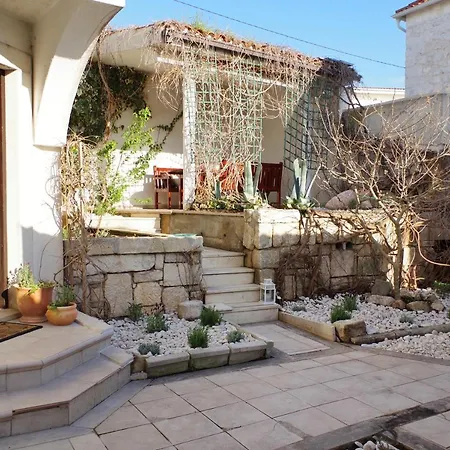 Apartmán Klisovic - Duplex Three Bedroom With Terrace *